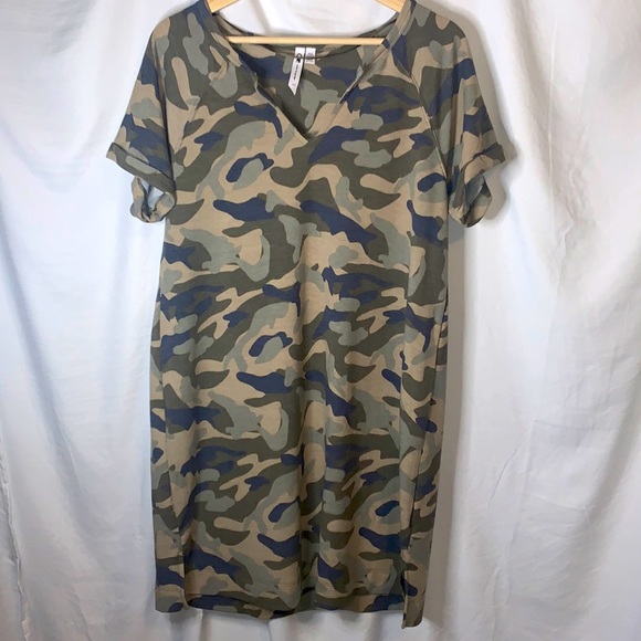 Cable Gauge Soft Camo Dress 